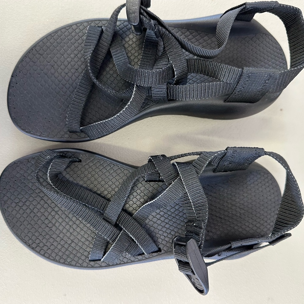 Chaco Black Strappy Sandals NWOB
